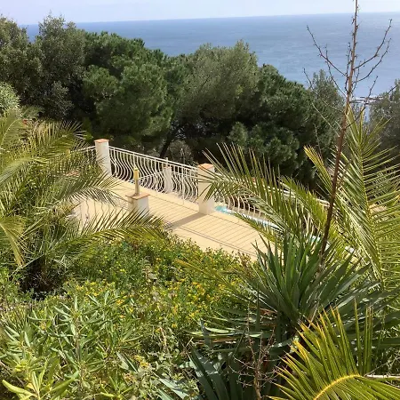 Montecarlo With Stupendous View Overlooking Sea Villa
