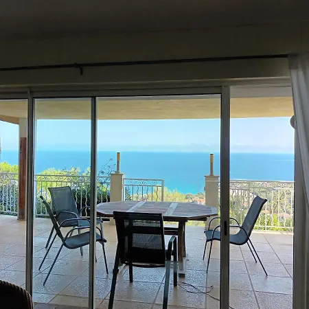 Montecarlo With Stupendous View Overlooking Sea Villa *