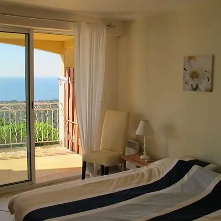 Montecarlo With Stupendous View Overlooking Sea Villa Les Issambres