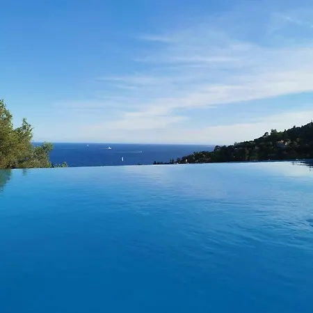 Montecarlo With Stupendous View Overlooking Sea Villa